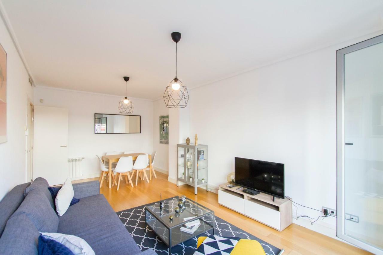 Luminoso, Moderno Y Amplio En Madrid Rio I Parking Apartment Exterior photo