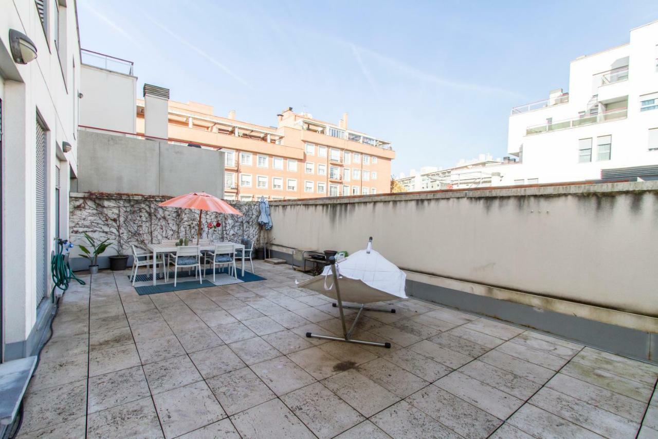 Luminoso, Moderno Y Amplio En Madrid Rio I Parking Apartment Exterior photo
